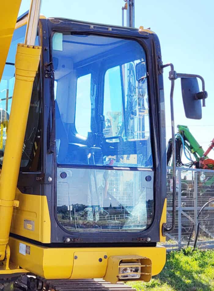 Komatsu Excavator Windshield: 8, 10-11 Series