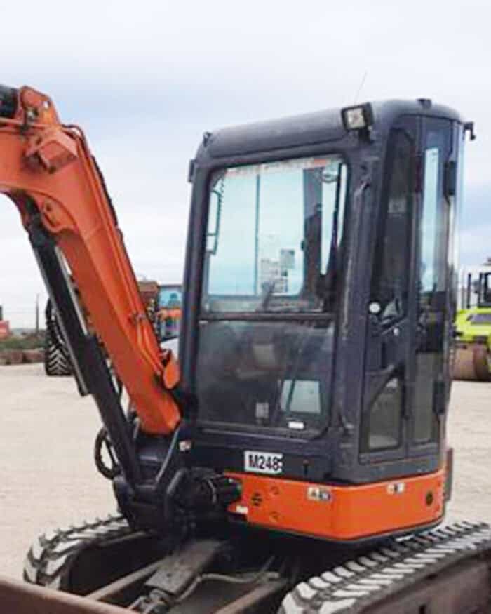 Hitachi ZX-3 COMPACT (mini) Excavator Windshield